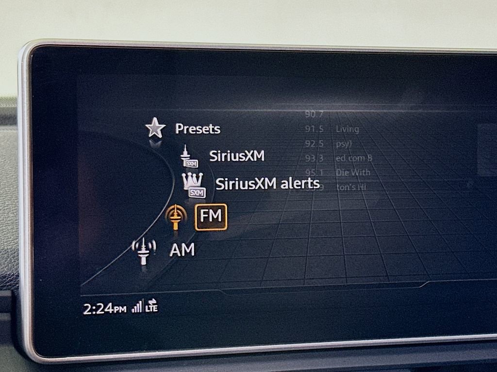 Used 2019 Audi Q5 2.0T Premium Plus w/ Premium Plus Package image 29