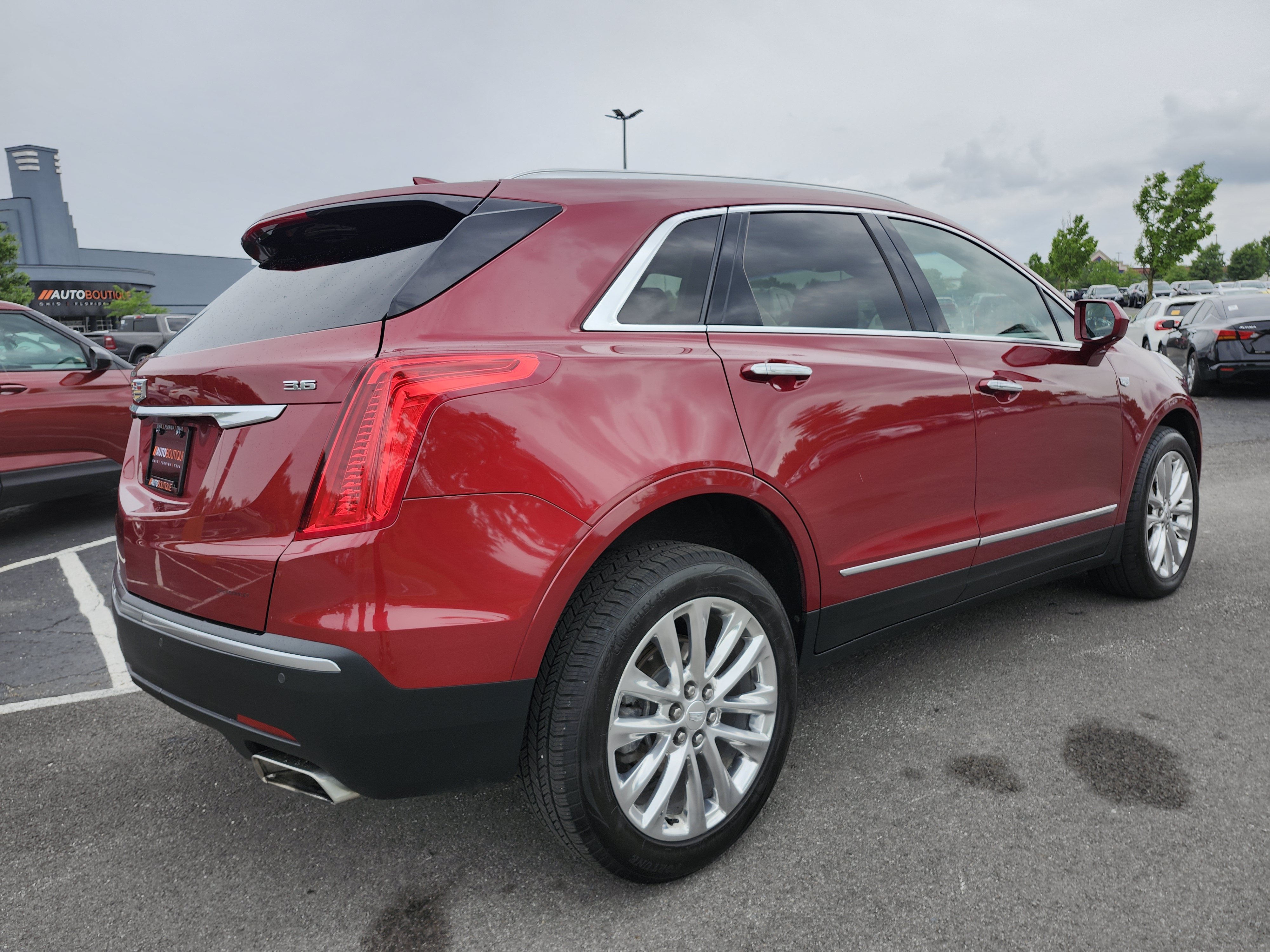 Used 2019 Cadillac XT5 Luxury AWD/4WD image 18
