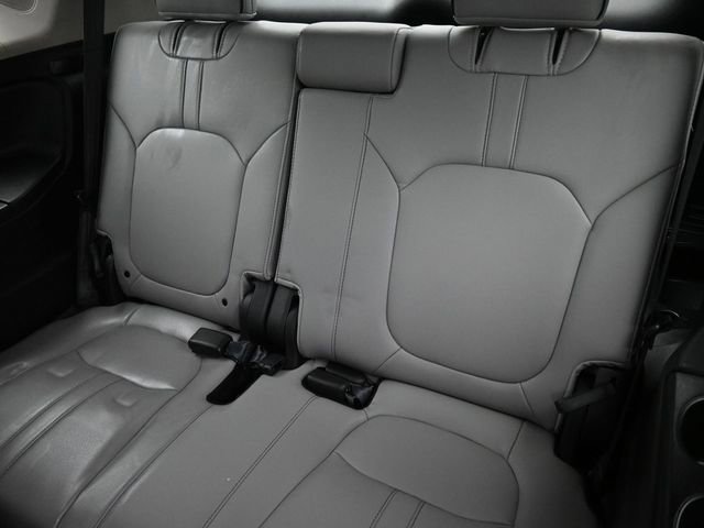 Used 2025 Honda Pilot Elite image 36