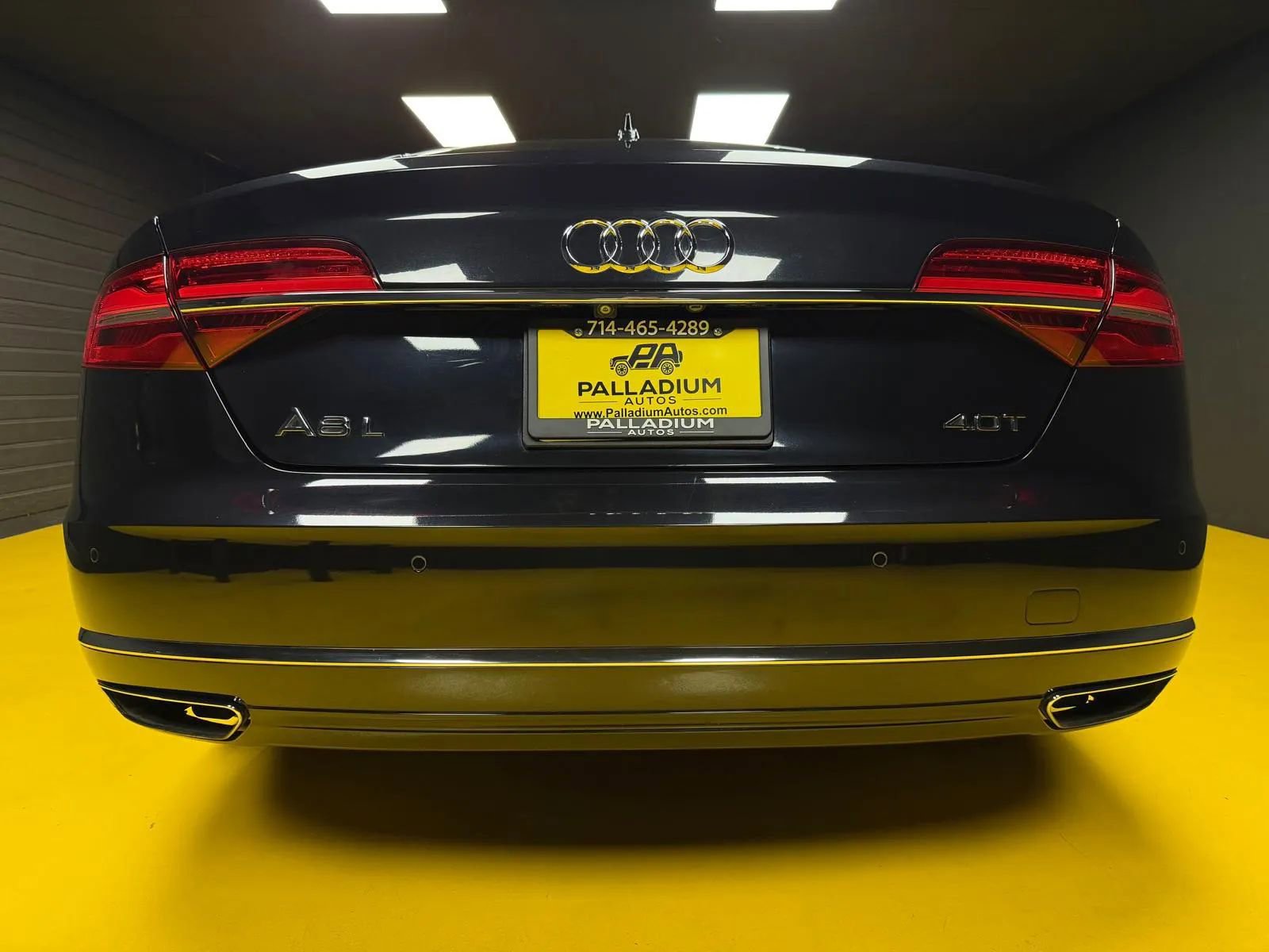 Used 2015 Audi A8 L 4.0T w/ Premium Package image 5