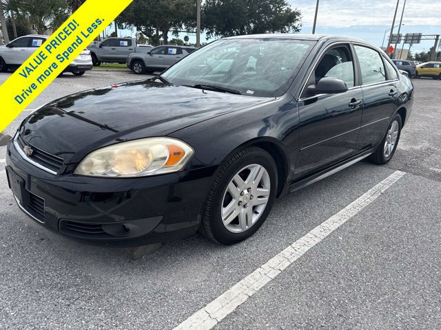 Used 2011 Chevrolet Impala LT w/ Luxury Edition Package FWD image 3