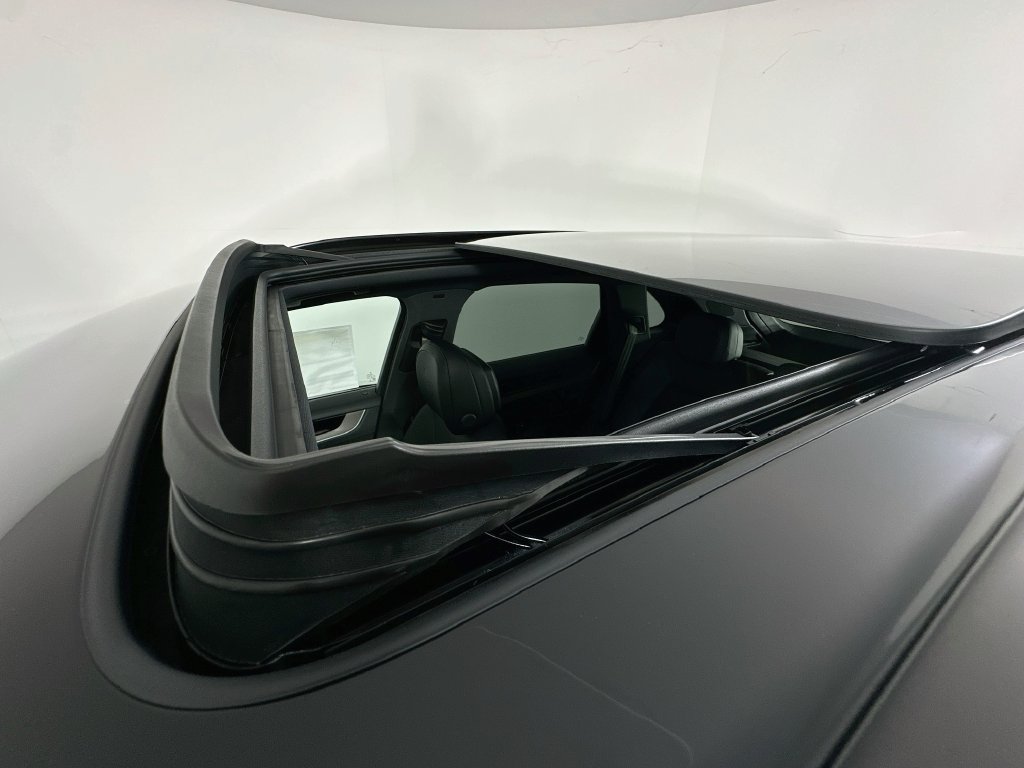 New 2026 Porsche Cayenne S AWD/4WD image 14