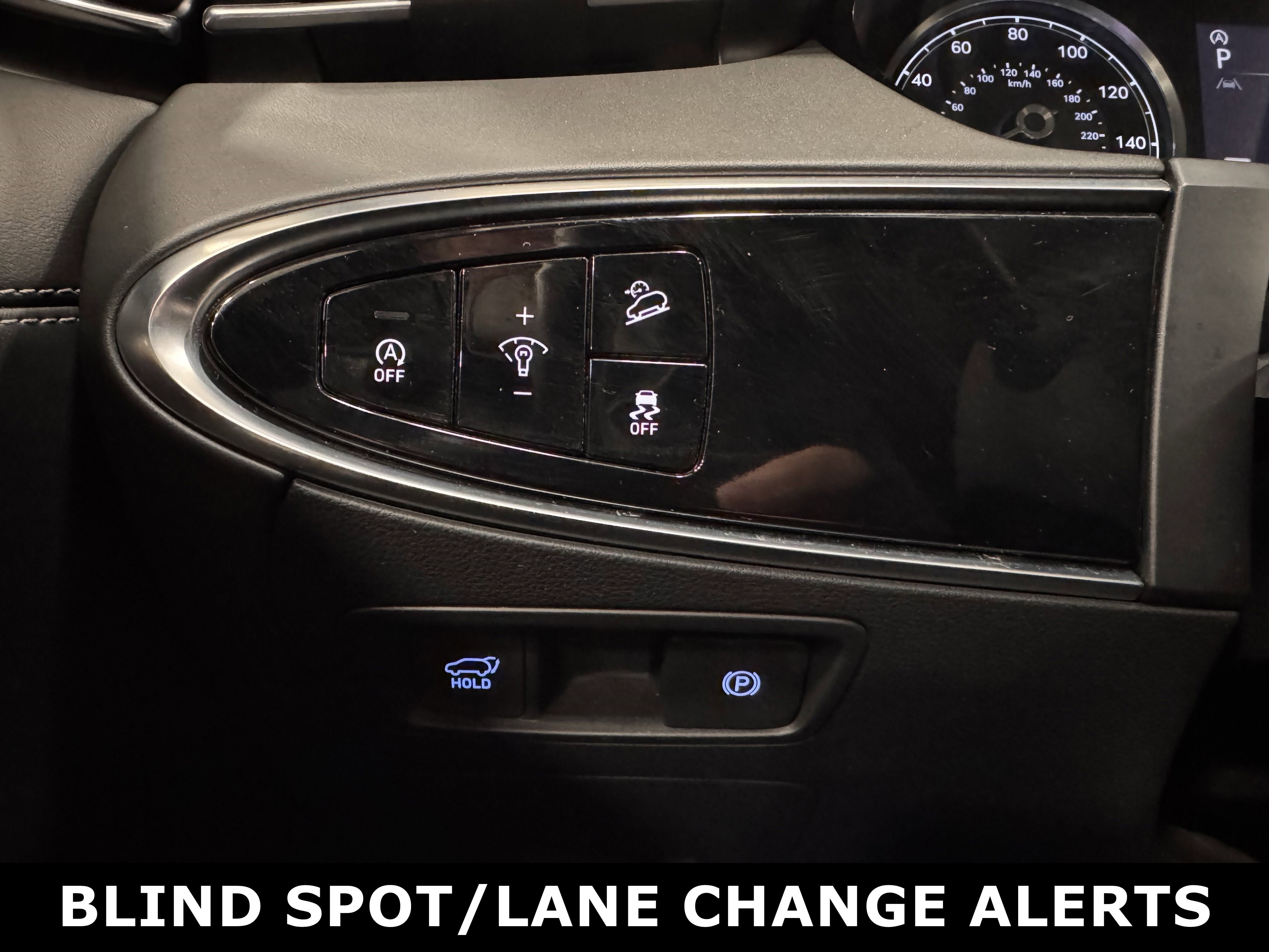 Used 2025 Genesis GV70 2.5T image 12