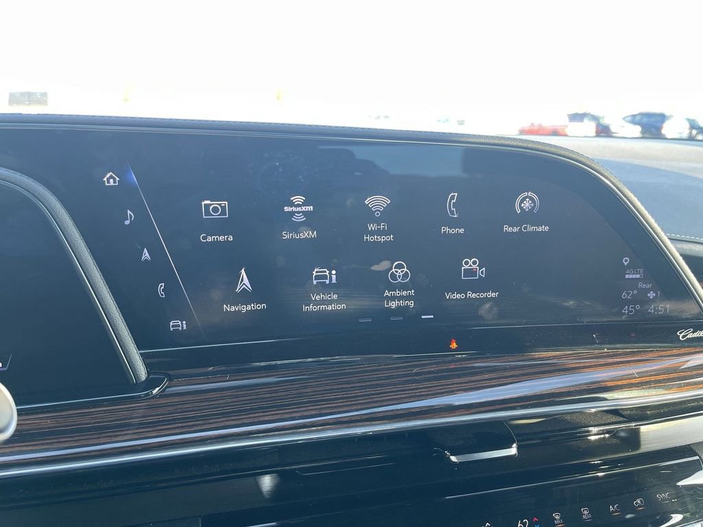 Certified 2024 Cadillac Escalade Premium Luxury image 25