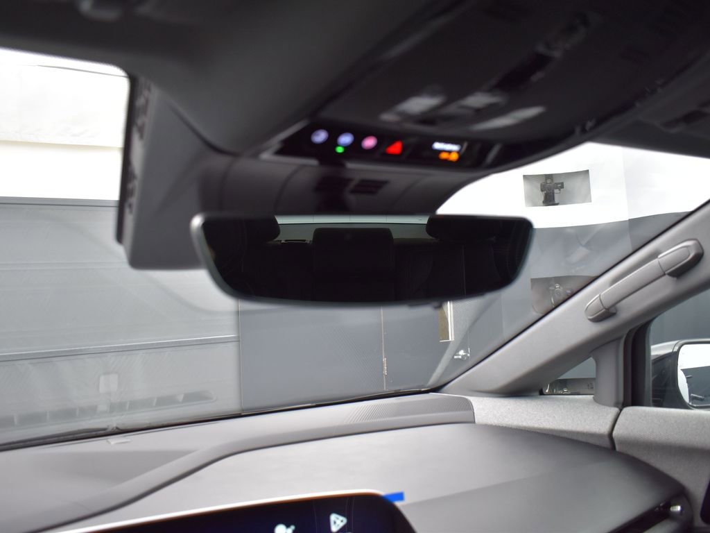 New 2026 Cadillac Optiq Sport 2 w/ LPO, Floor Liner Package image 23