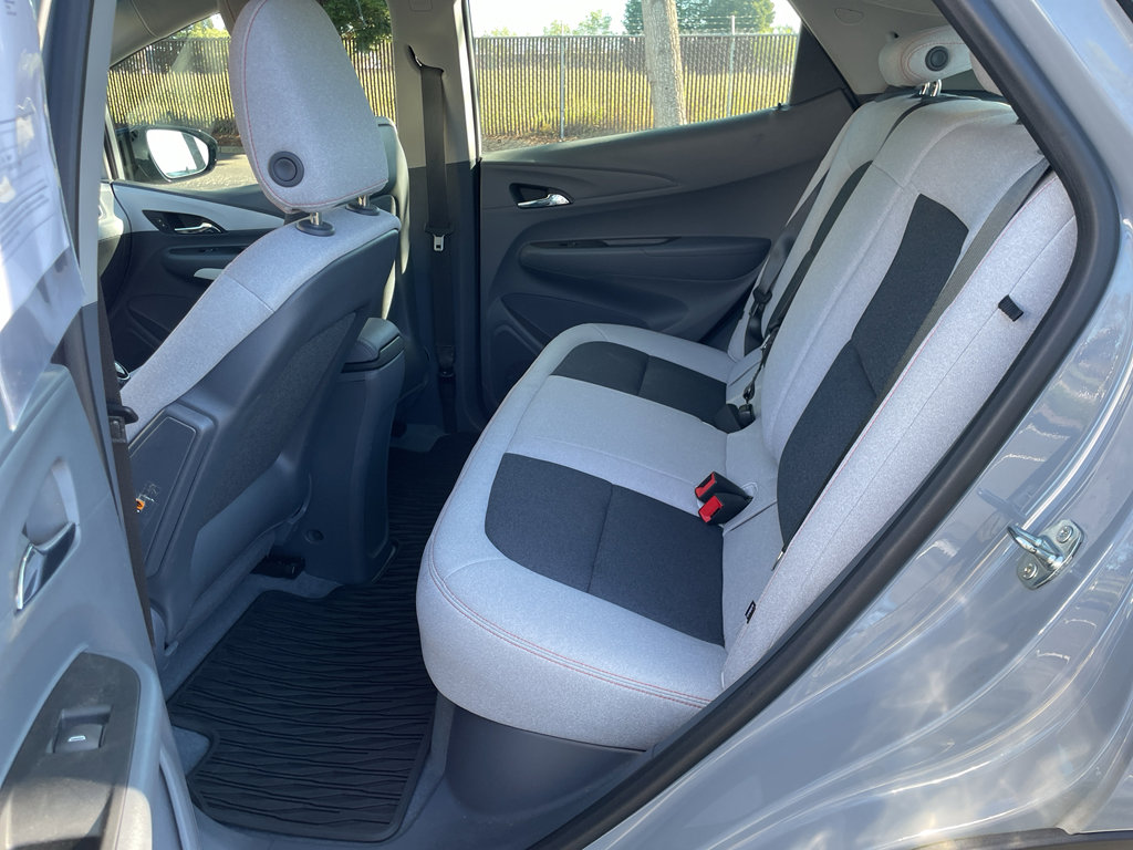 Used 2020 Chevrolet Bolt LT image 34