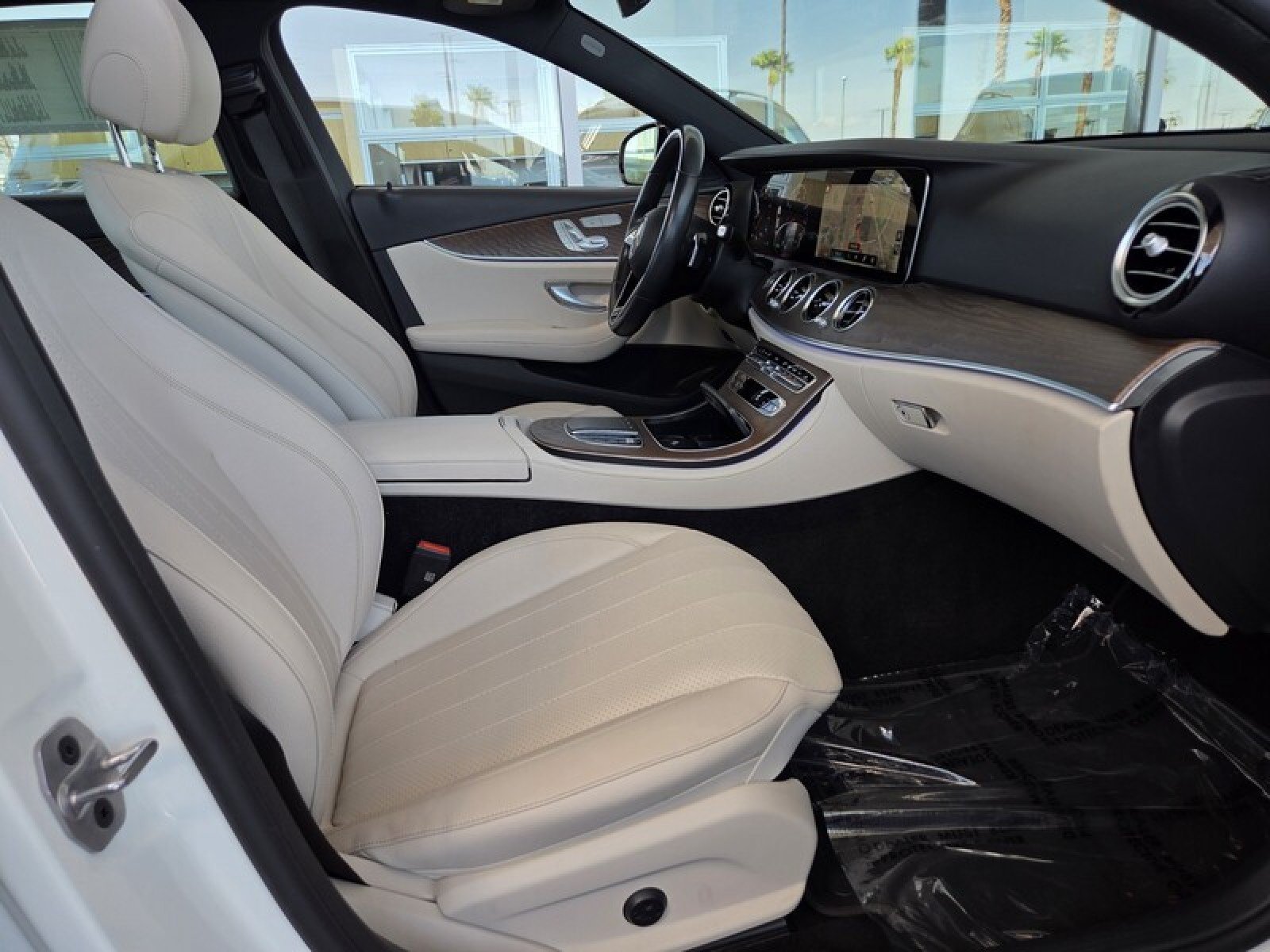 Used 2023 Mercedes-Benz E 450 4MATIC Sedan image 19