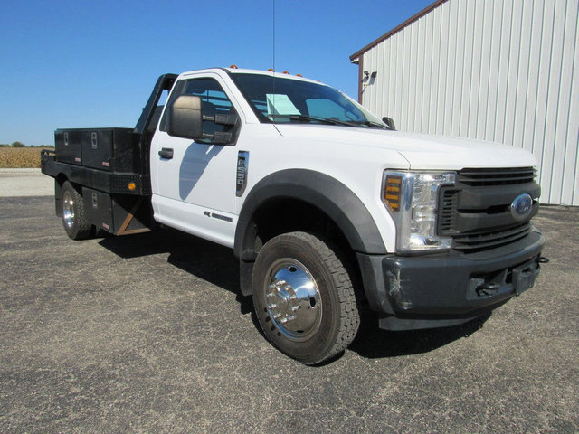 Used 2018 Ford F550 2WD Regular Cab Super Duty image 9