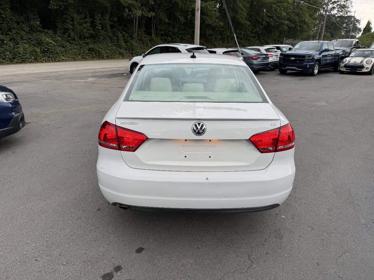Used 2013 Volkswagen Passat 2.5 SE FWD image 6