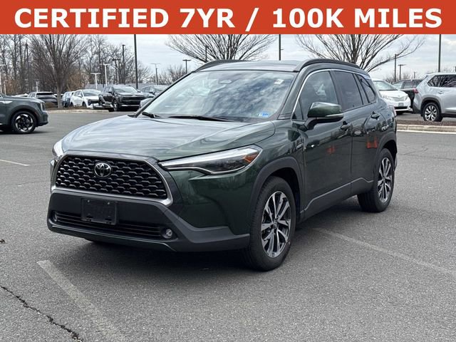 Used 2024 Toyota Corolla Cross XLE image 5