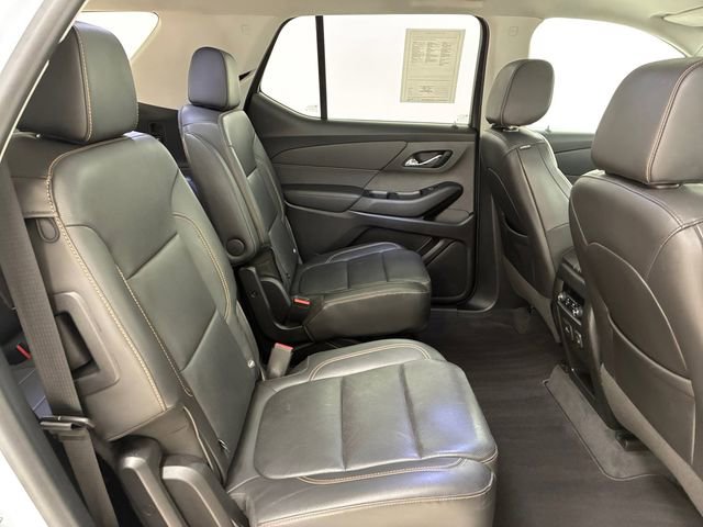 Used 2020 Chevrolet Traverse Premier AWD/4WD image 16