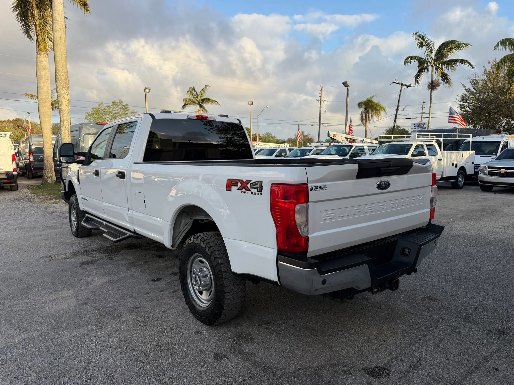 Used 2021 Ford F250 XL w/ Power Equipment Group AWD/4WD image 4
