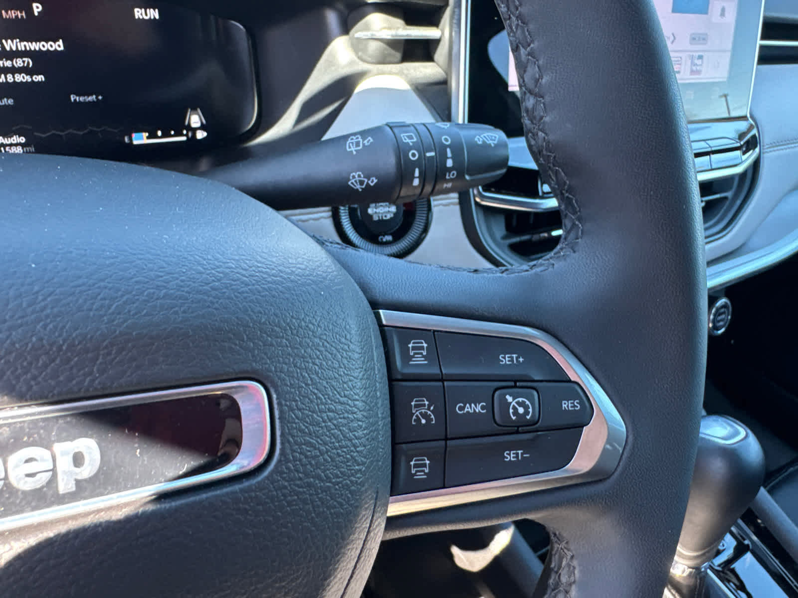 Used 2025 Jeep Compass Limited w/ Elite Group image 19