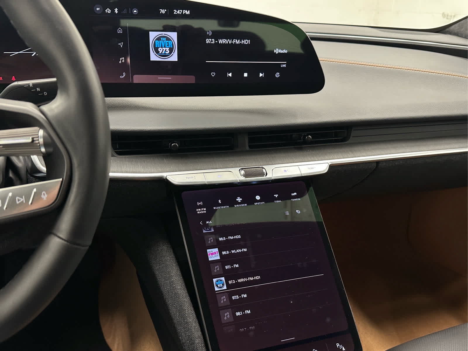 Used 2024 Lucid Air Touring AWD/4WD image 34