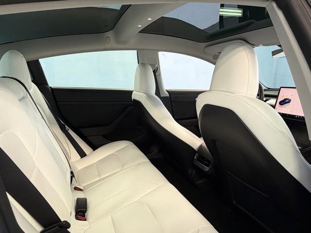 Used 2023 Tesla Model 3 Standard Range RWD image 12