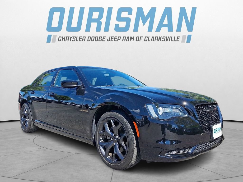 Certified 2023 Chrysler 300 Touring w/ Sport Appearance Package