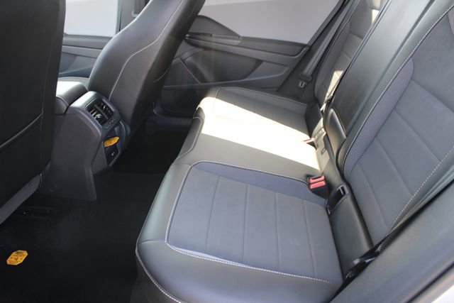 Used 2023 Volkswagen Taos SE image 37