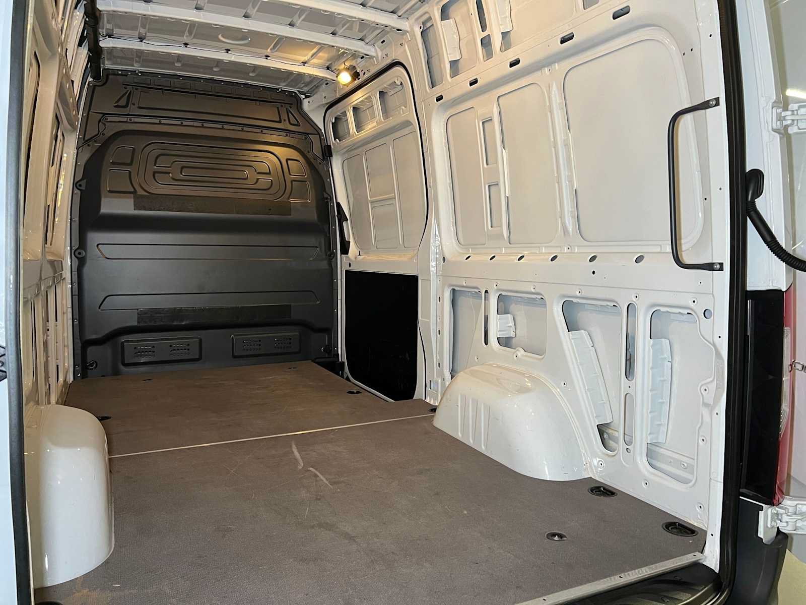 Used 2026 Mercedes-Benz Sprinter 2500 image 18