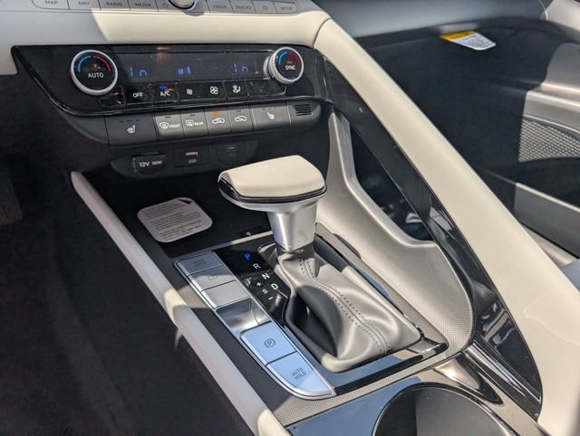 New 2026 Hyundai Elantra Limited FWD image 22