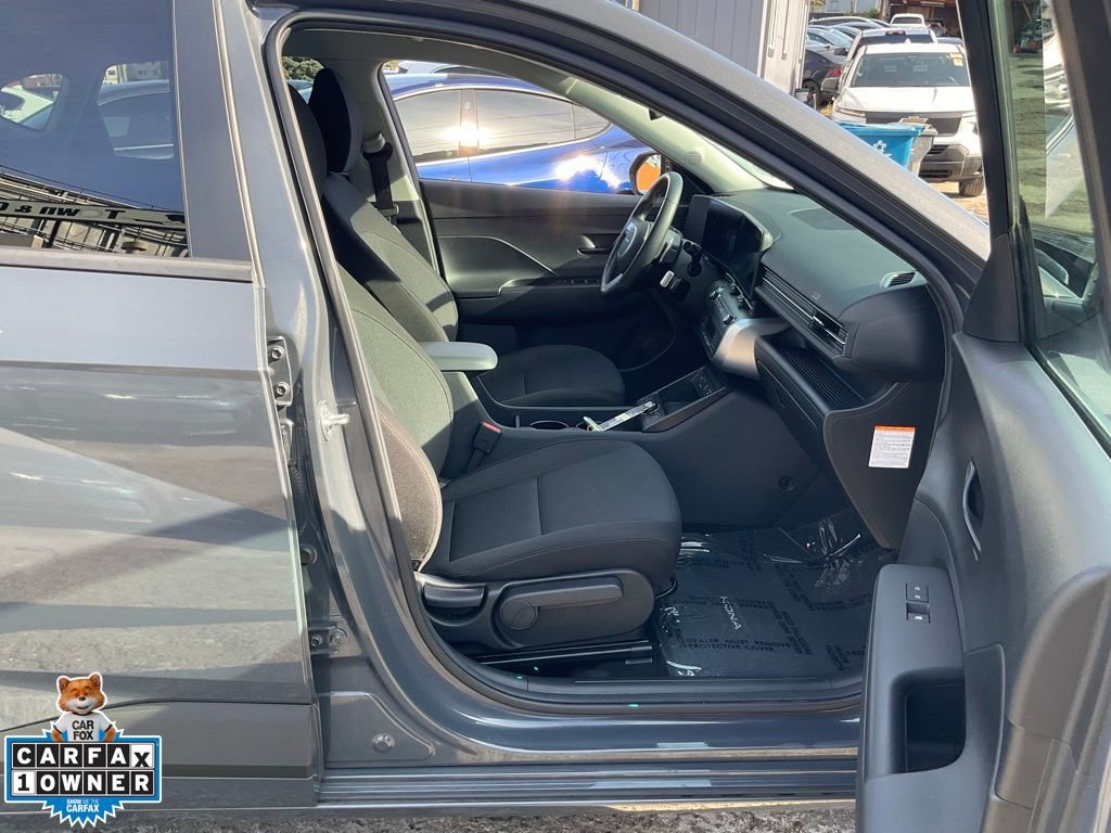 Used 2024 Hyundai Kona SEL FWD image 59