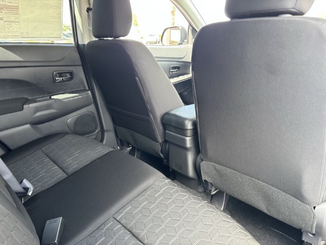 New 2027 Mitsubishi Outlander Sport ES AWD/4WD image 9