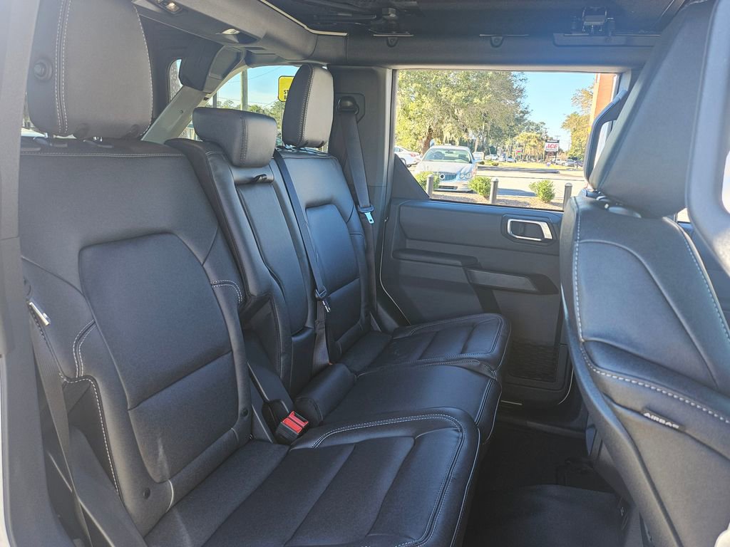 New 2025 Ford Bronco Big Bend image 6