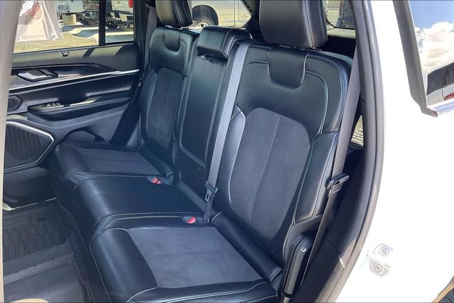Used 2023 Jeep Grand Cherokee Trailhawk w/ Advanced Protech Group II AWD/4WD image 25