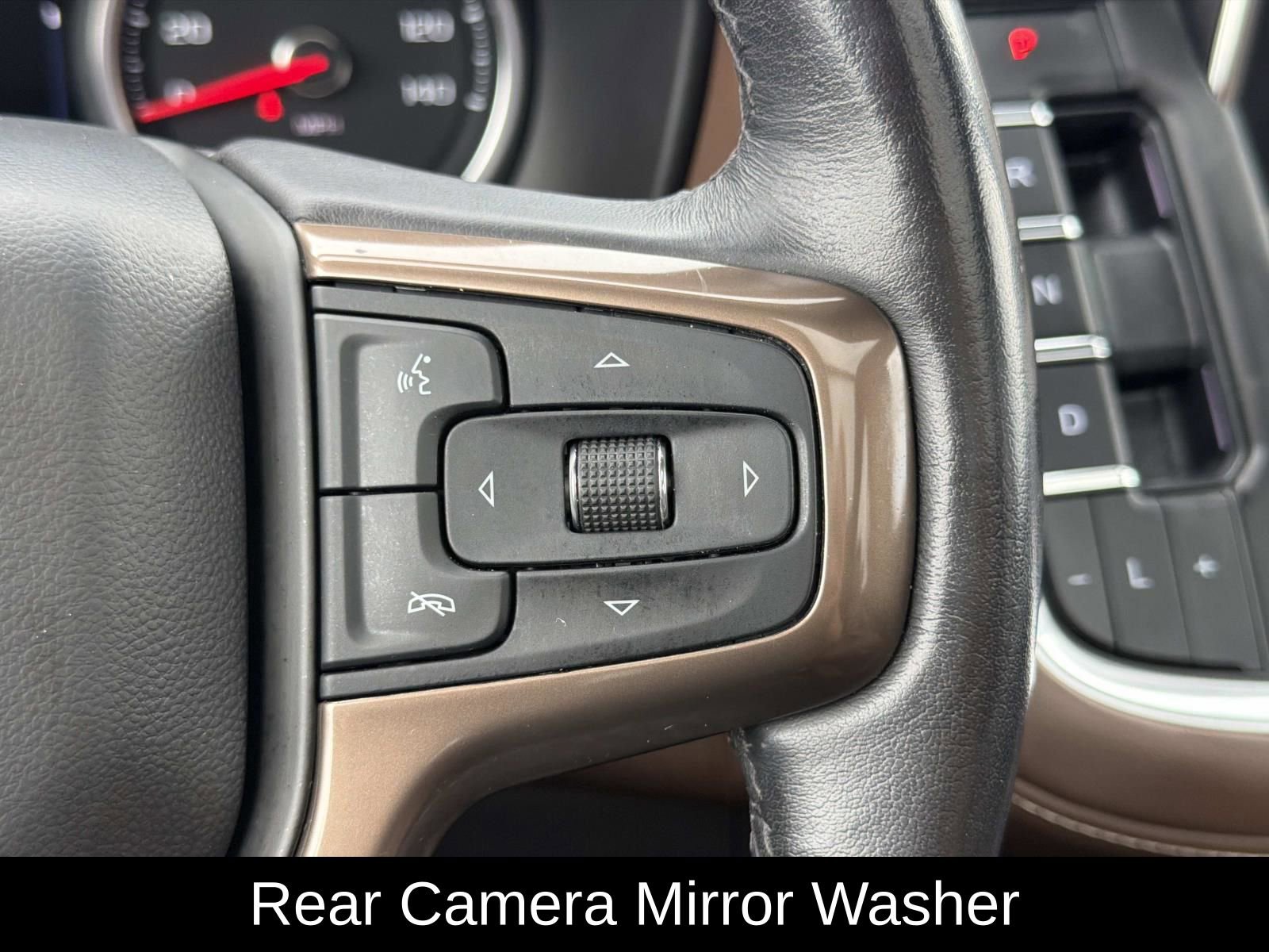Used 2021 Chevrolet Tahoe High Country w/ Premium Package RWD image 32