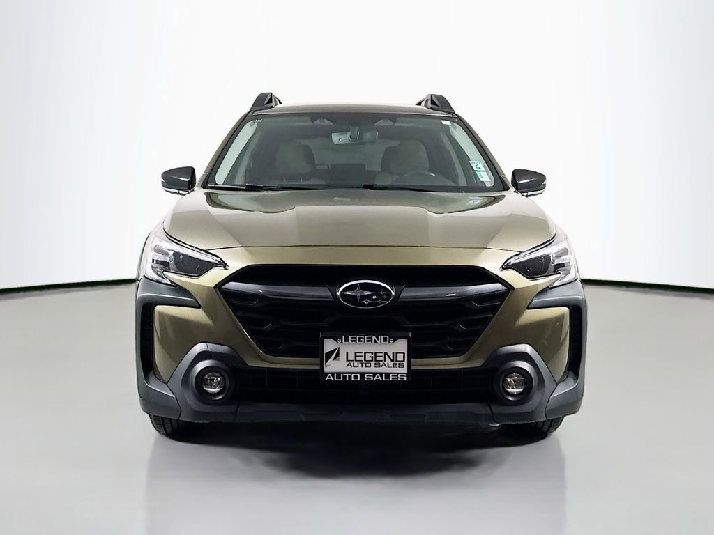 Used 2024 Subaru Outback Premium image 2