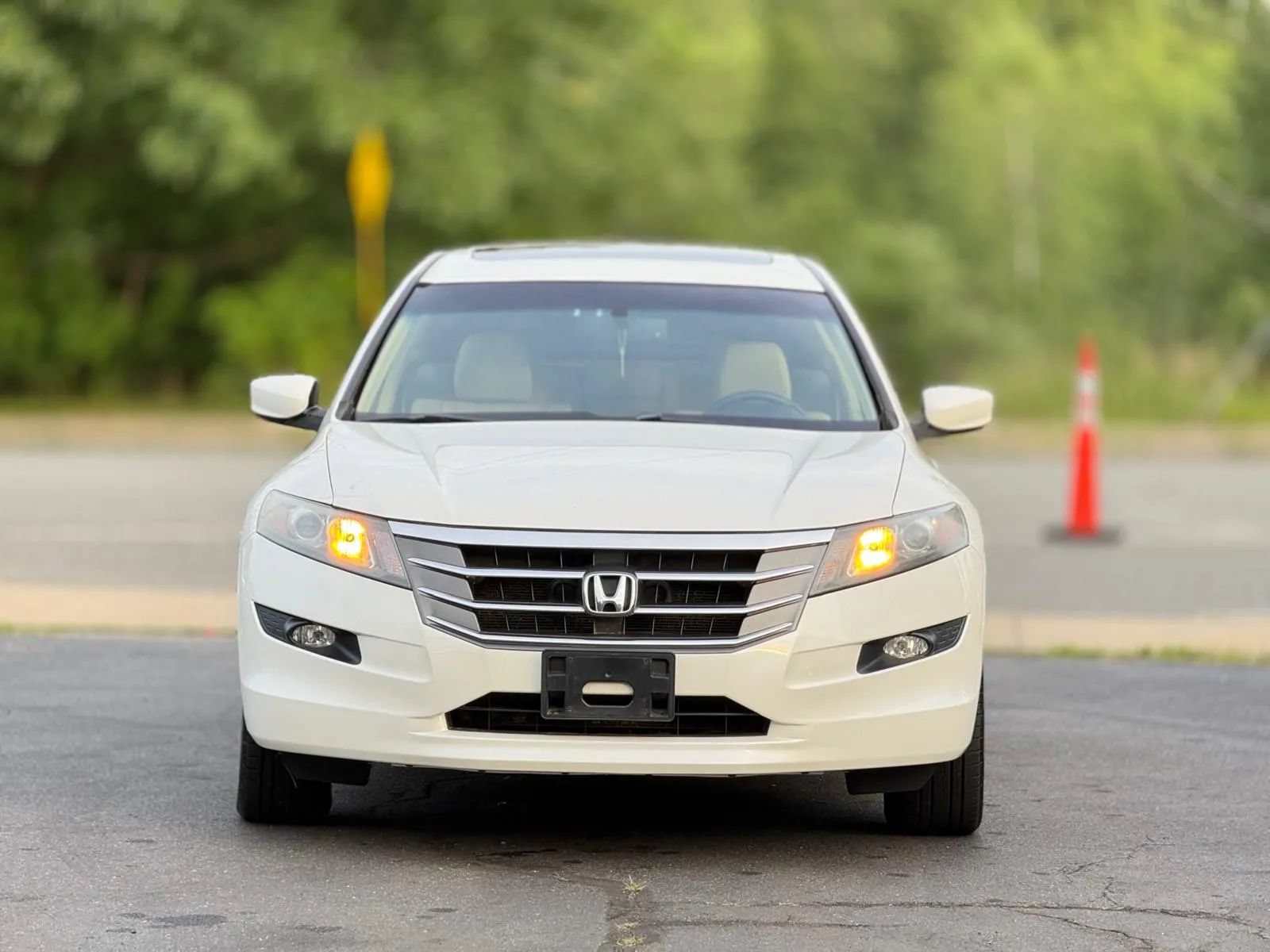 Used 2012 Honda Crosstour EX-L image 2