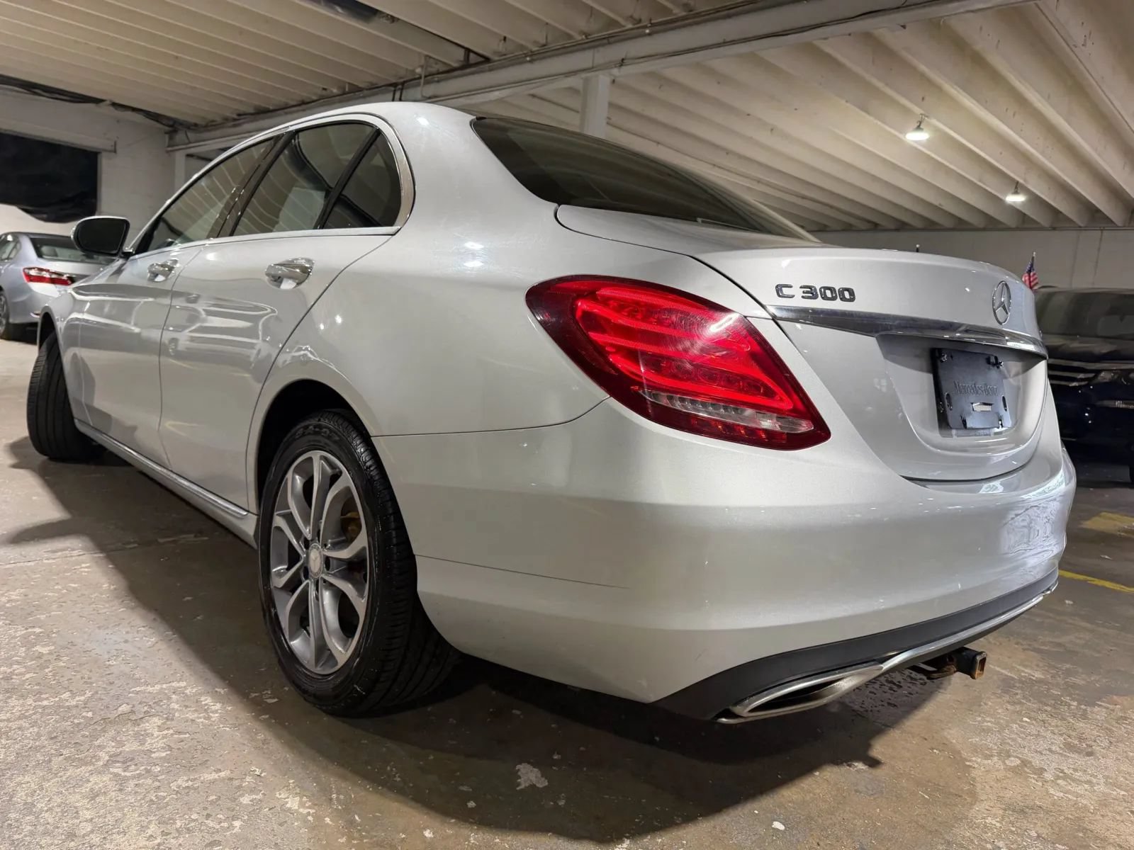 Used 2017 Mercedes-Benz C 300 4MATIC Sedan image 3