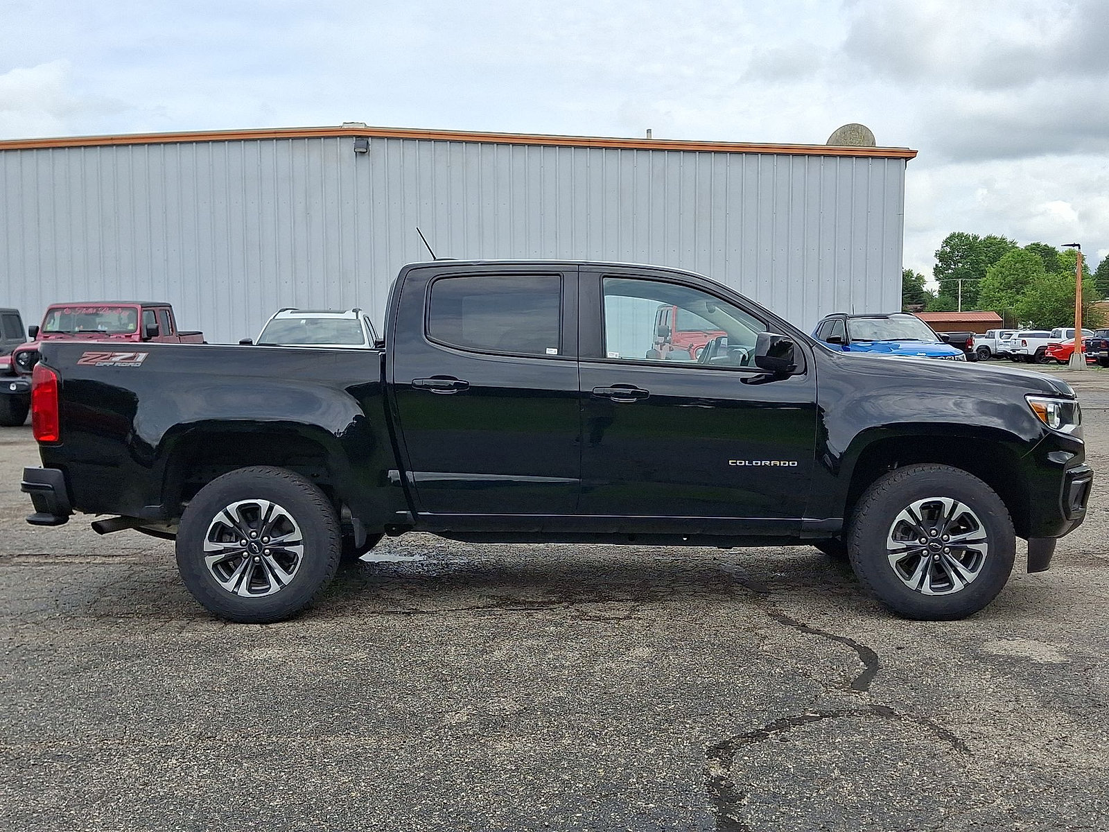 Used 2022 Chevrolet Colorado Z71 AWD/4WD image 26