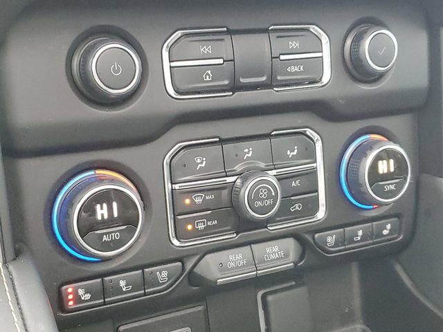 Used 2023 Chevrolet Tahoe Premier image 17