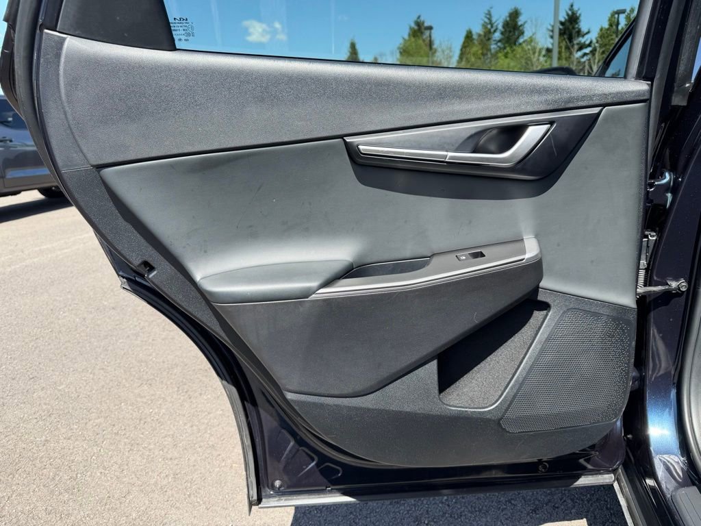 Used 2024 Kia EV6 Light AWD/4WD image 30