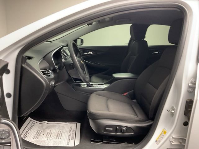 Certified 2018 Chevrolet Malibu LT FWD image 13