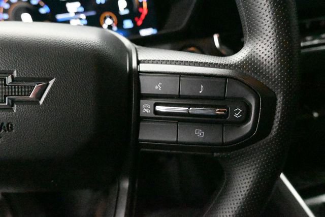 Used 2024 Chevrolet Colorado Trail Boss w/ LPO, Dark Essentials Package AWD/4WD image 23