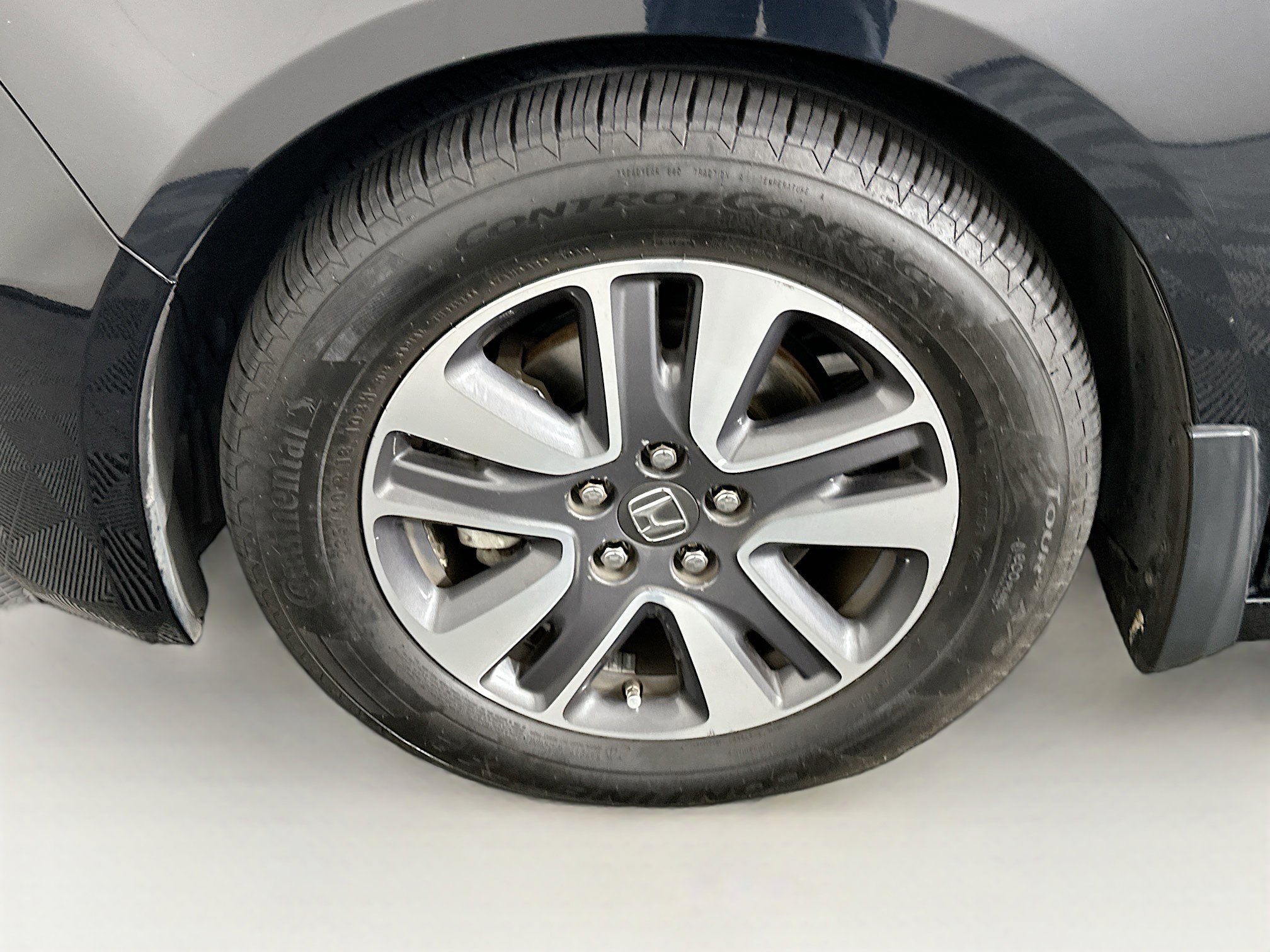 Used 2016 Honda Odyssey Touring Elite image 11