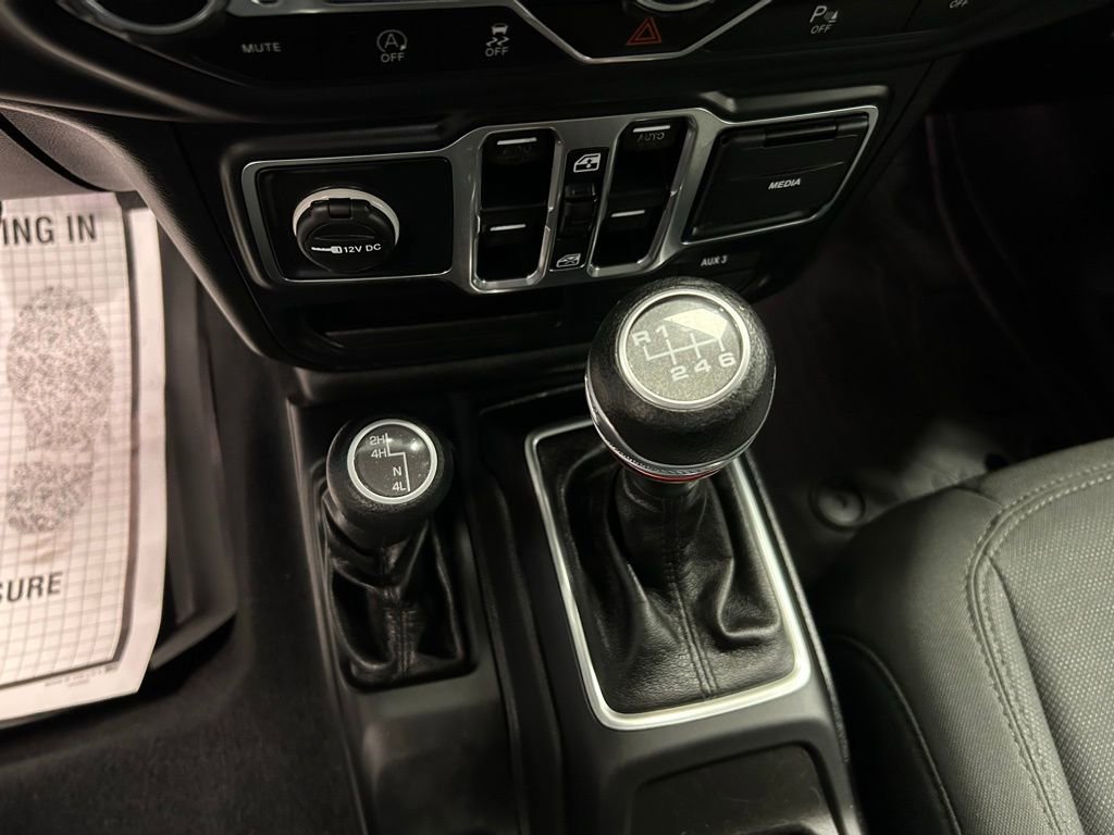 Used 2018 Jeep Wrangler Unlimited Sport S image 13