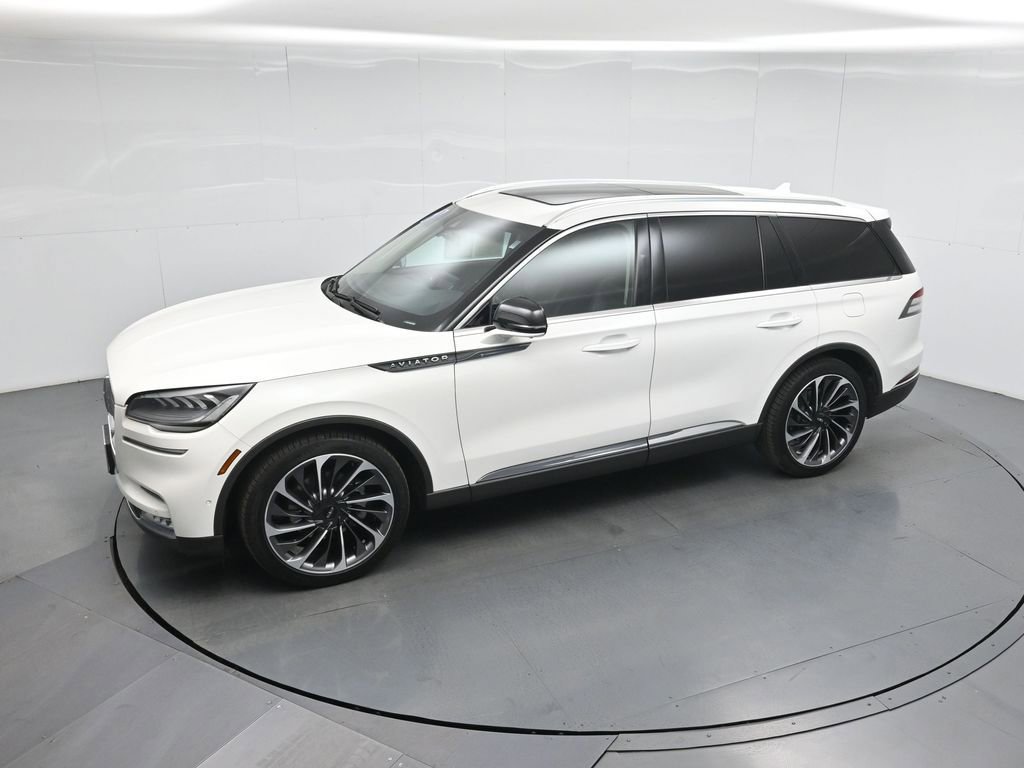 Used 2021 Lincoln Aviator Reserve w/ Equipment Group 201A image 45