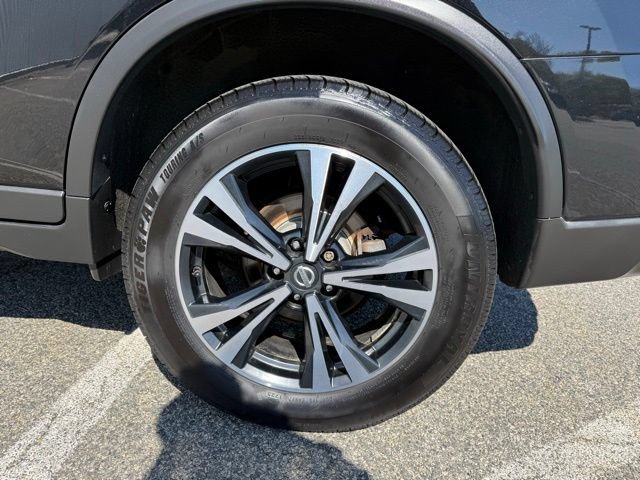 Used 2019 Nissan Rogue S AWD/4WD image 11