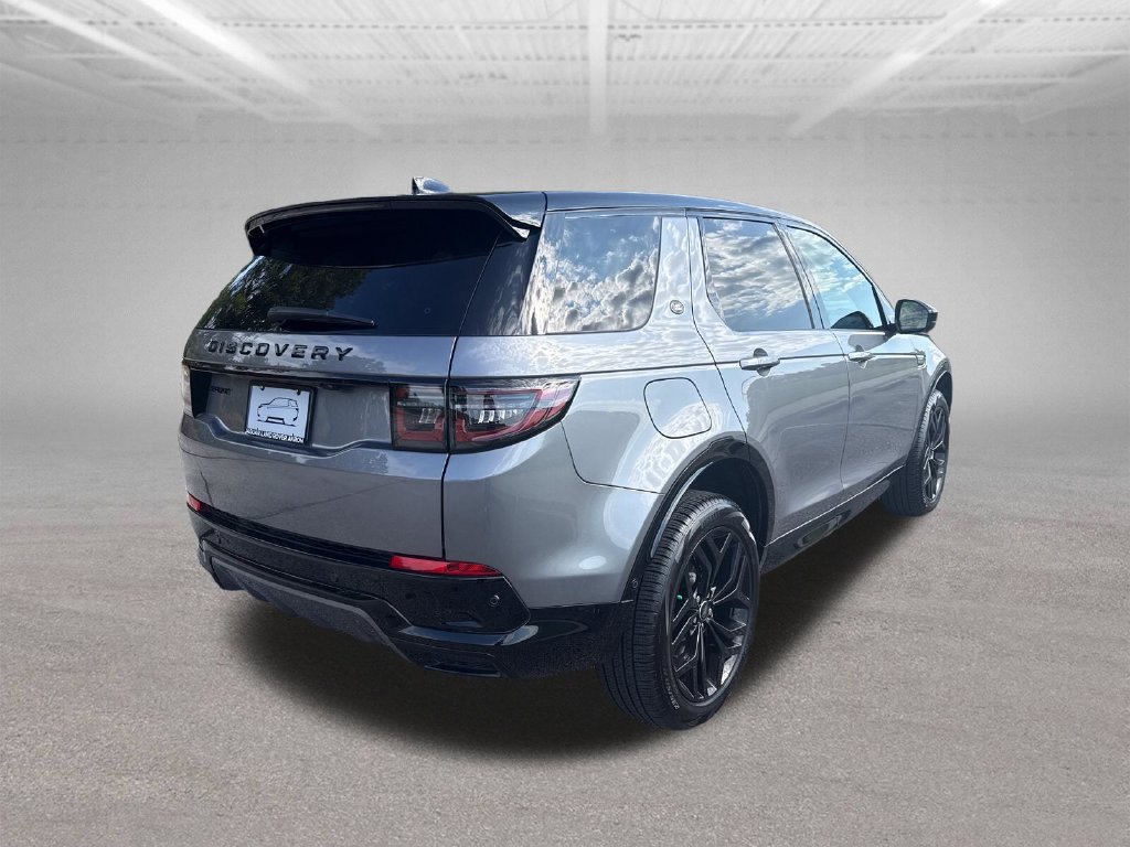 Used 2026 Land Rover Discovery Sport Landmark AWD/4WD image 7