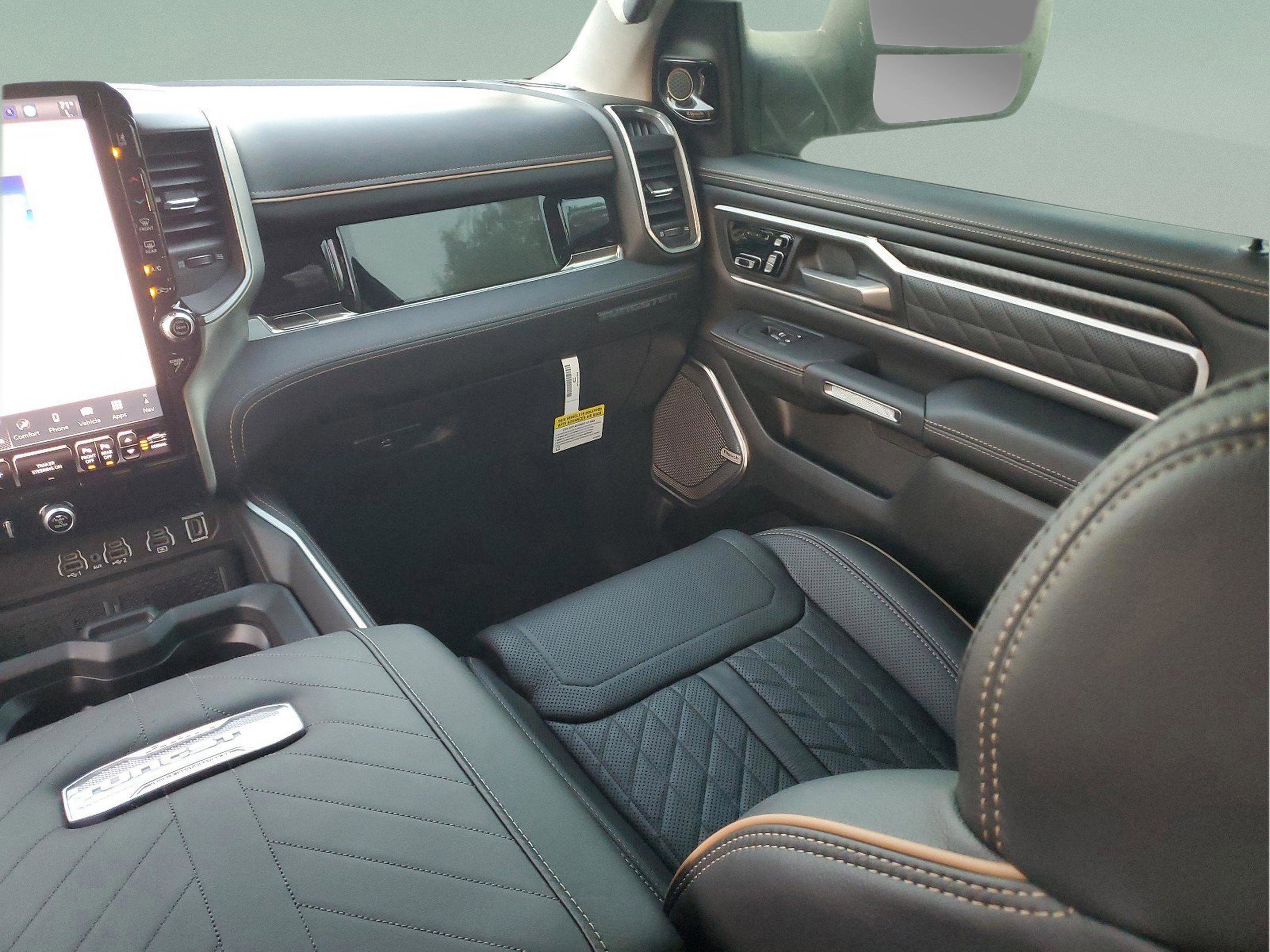 New 2026 RAM 1500 Tungsten w/ Trailer Tow Group image 30