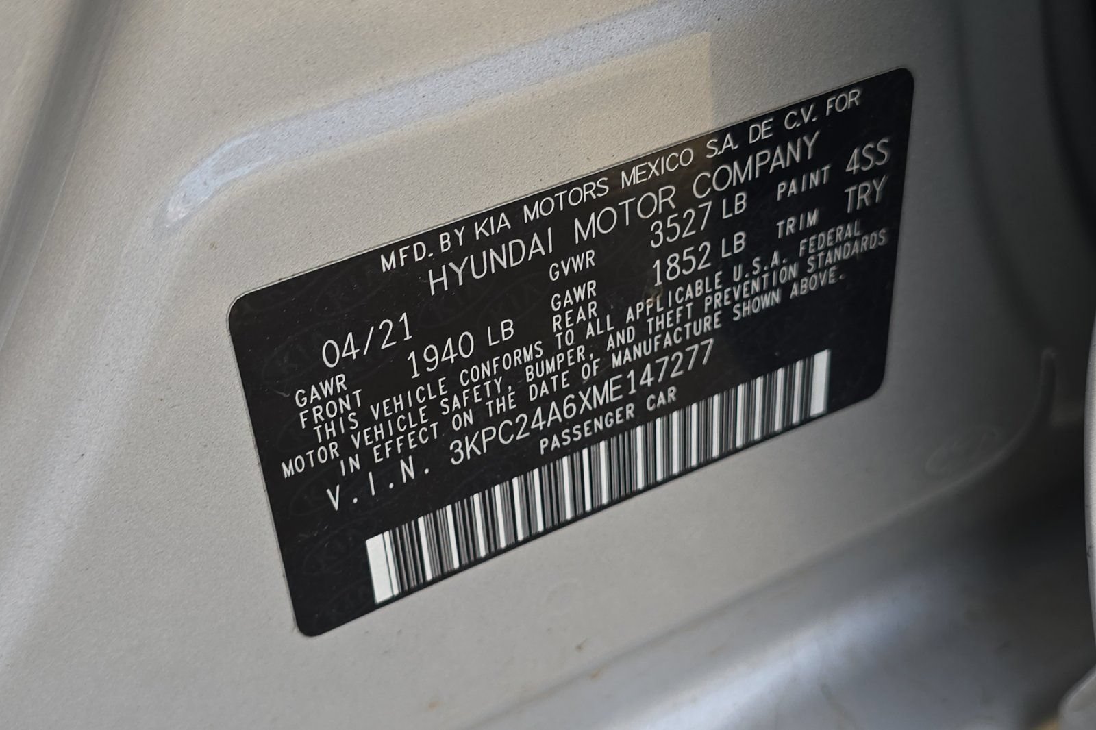 Used 2021 Hyundai Accent SE FWD image 12