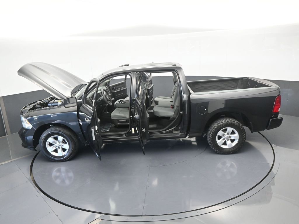 Used 2018 RAM 1500 Express image 60
