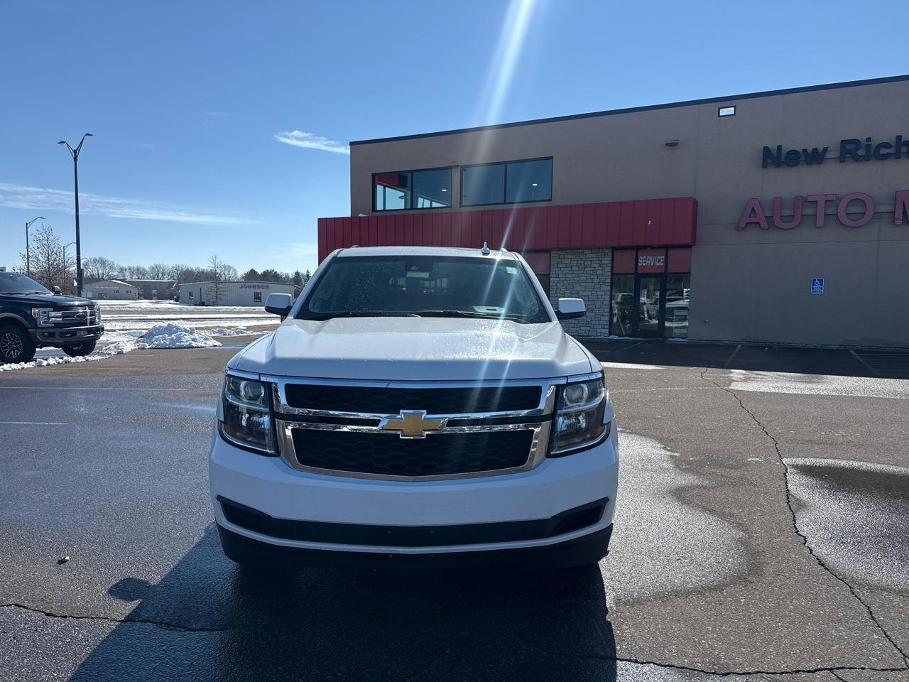 Used 2019 Chevrolet Tahoe LT image 2