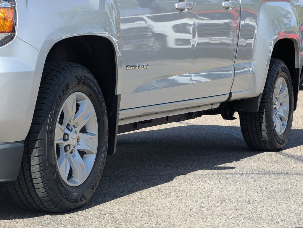 Used 2016 GMC Canyon SLE w/ SLE Convenience Package AWD/4WD image 5
