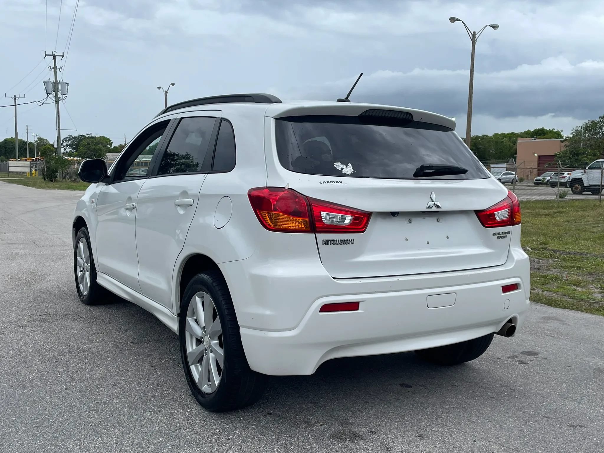 Used 2012 Mitsubishi Outlander Sport SE FWD image 8