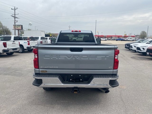Used 2024 Chevrolet Silverado 2500 LT w/ Convenience Package image 5