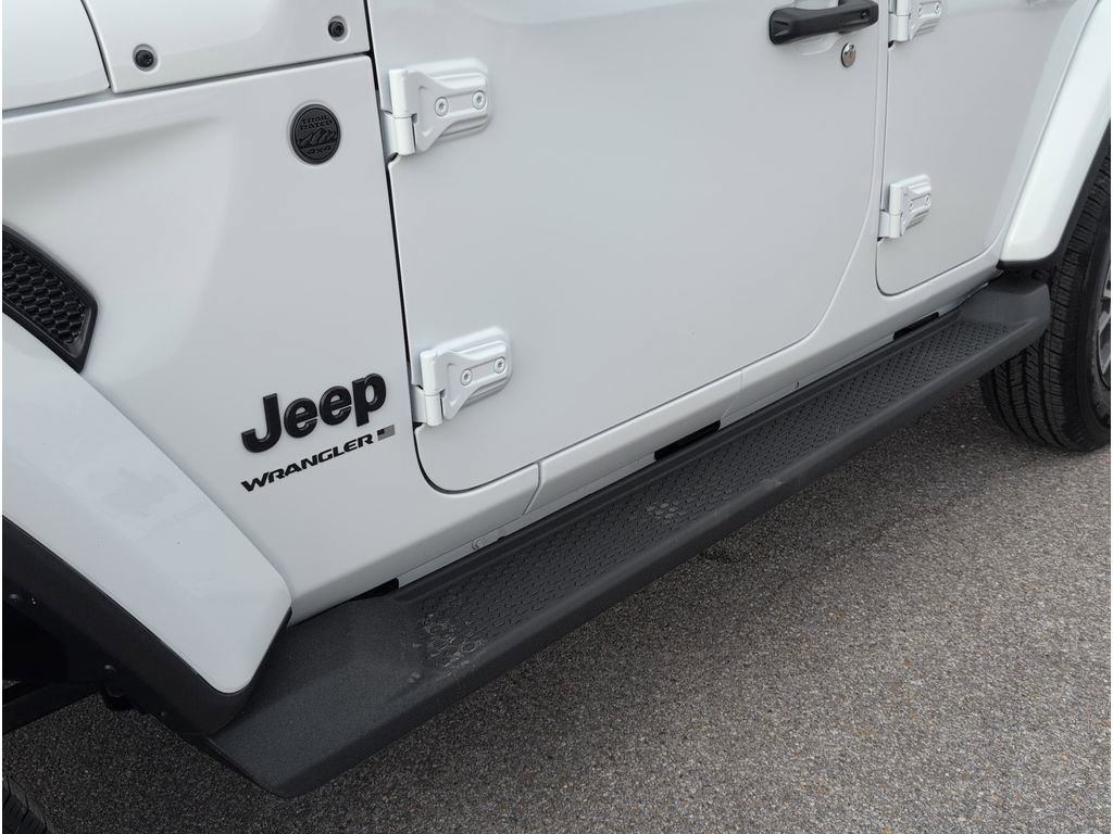 New 2026 Jeep Wrangler Sahara image 10