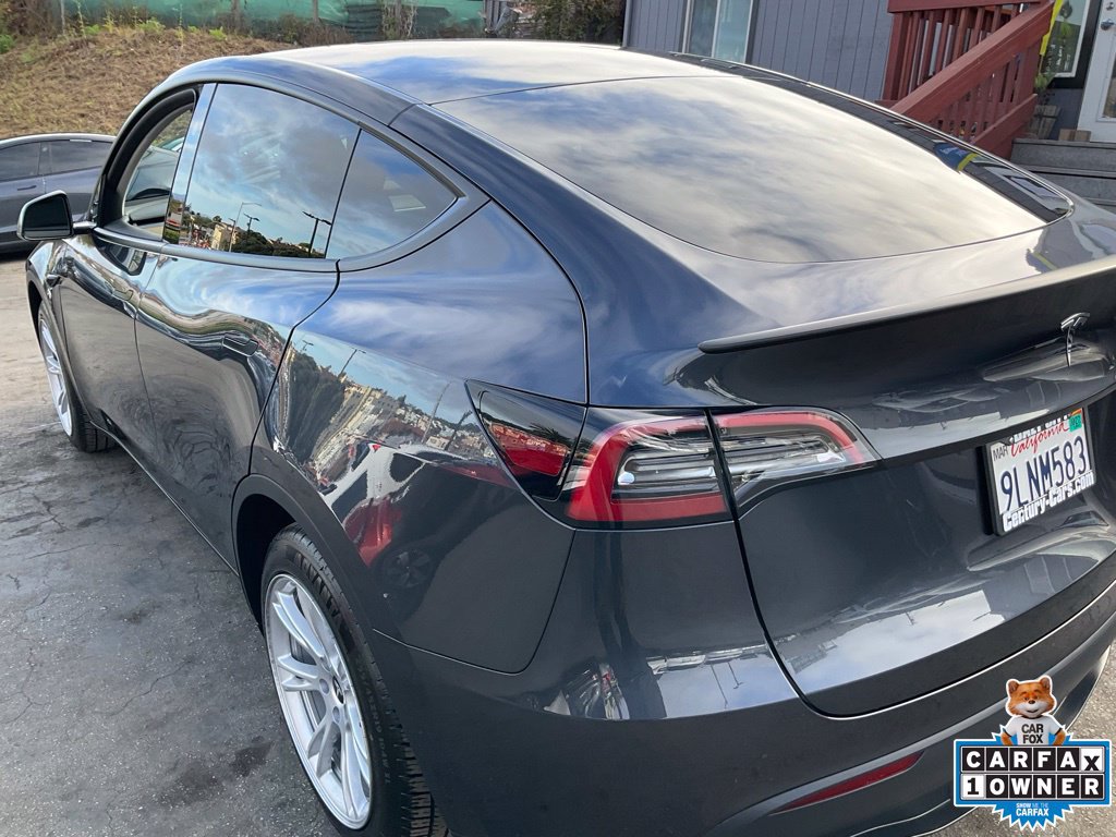 Used 2024 Tesla Model Y Long Range AWD/4WD image 98